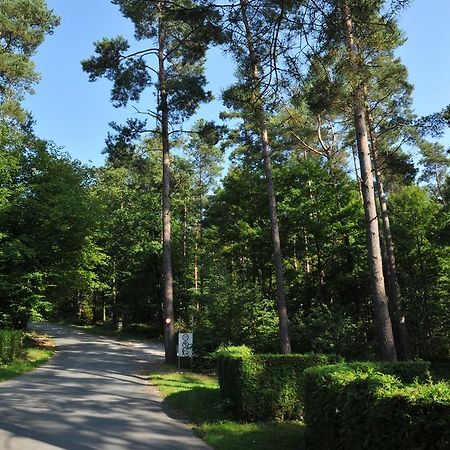 Village De Vacances De Vencimont Vonêche Kültér fotó