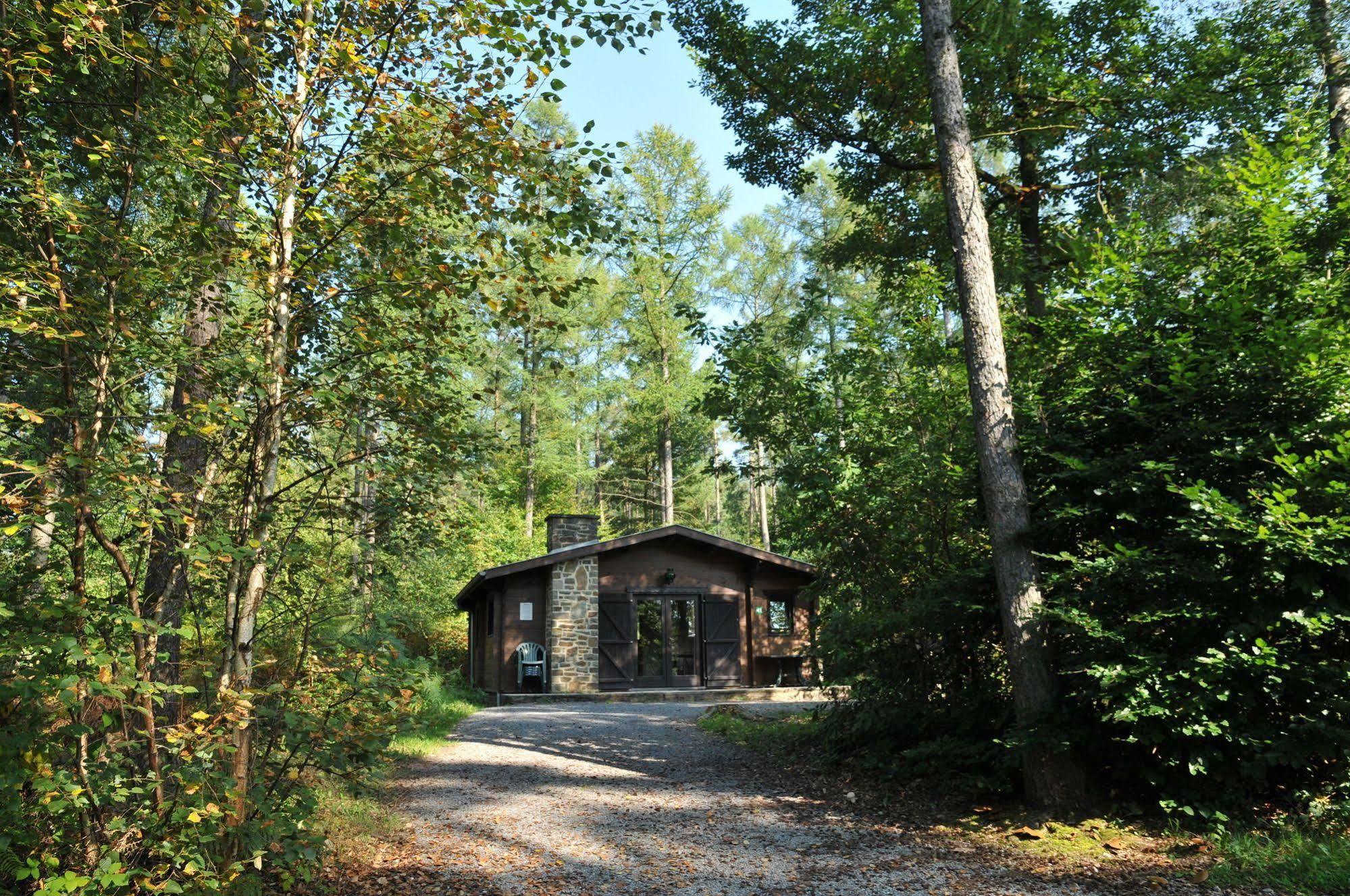 Village De Vacances De Vencimont Vonêche Kültér fotó