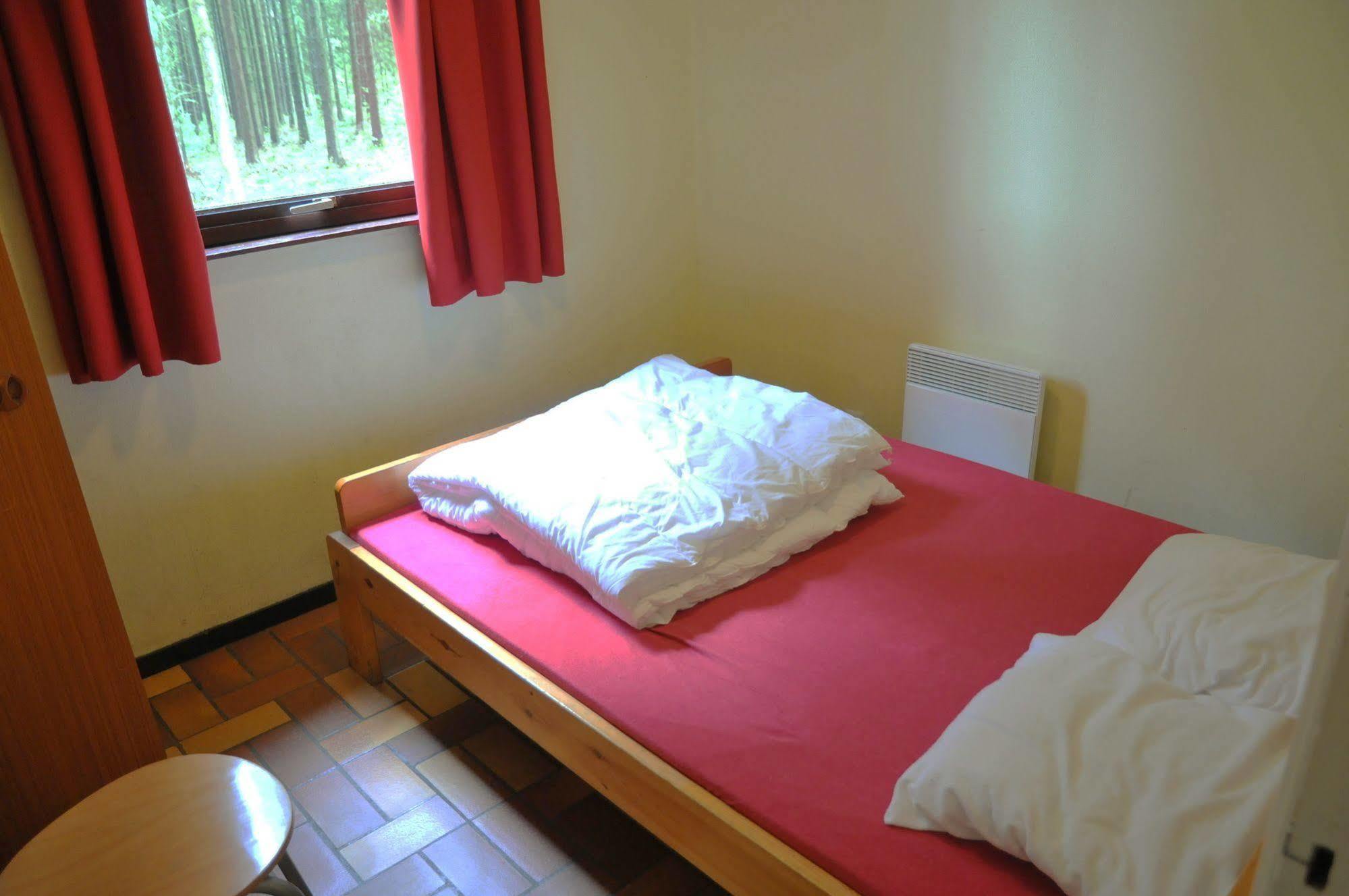 Village De Vacances De Vencimont Vonêche Kültér fotó